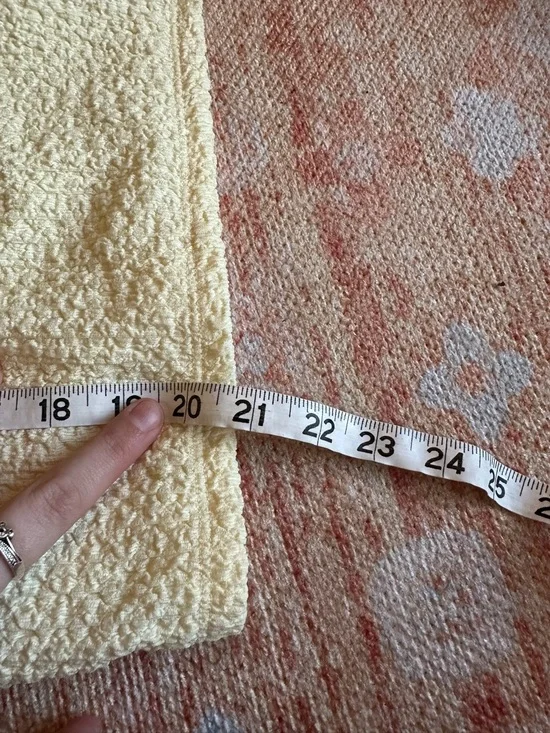 Abercrombie and Fitch Paloma Bubble Knit Top butter Yellow size medium - Picture 6 of 6